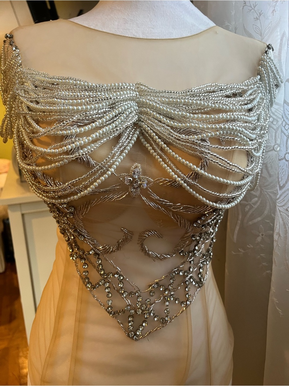 Elegant Nude Pearl-Embellished Backless Evening top